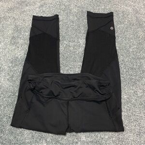 LULULEMON- Black Leggings